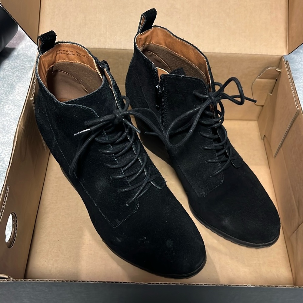Black suede leather lace up boots